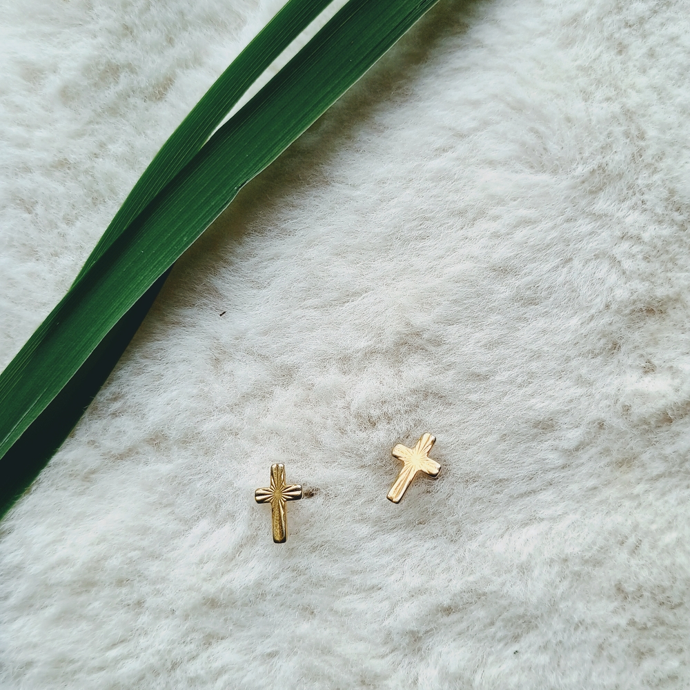 🧡 CHRISTIAN CORE 🧡 VTG Gold Tone Cross Post Earrings, Catholic, Religious